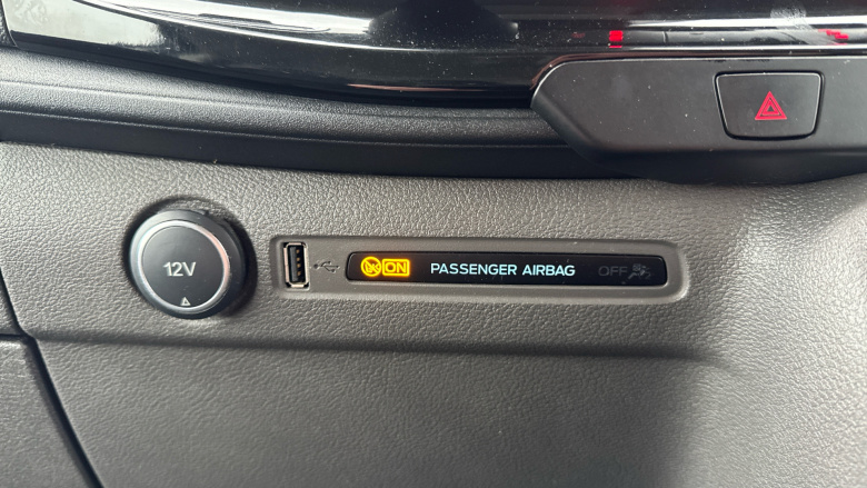 Ford Transit Custom 300 L1 Diesel Fwd 2.0 EcoBlue 130ps Low Roof Limited Van